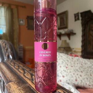 Bath & Body Works Covered in Roses Fragrance Mist - Pink